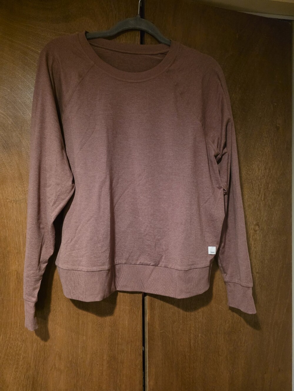 Vuori Long Sleeve Crew